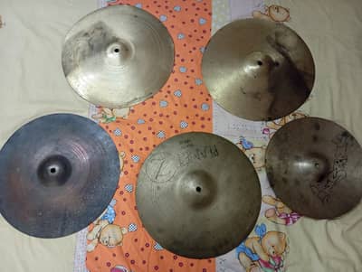 Drum Cymbals And Cymbal stand
