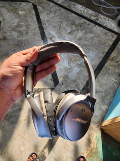 bose QuietComfort headphones