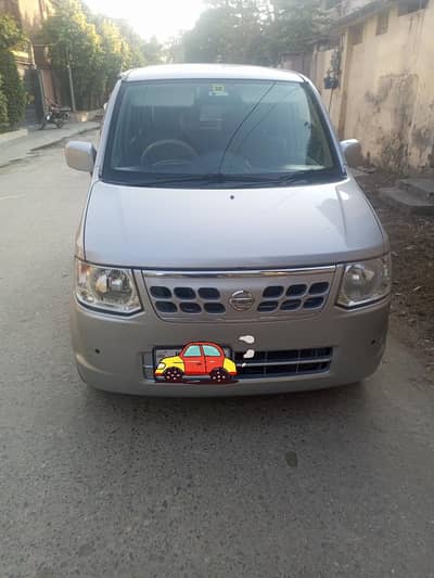 Genuine very less used Nissan Otti 2013/2017