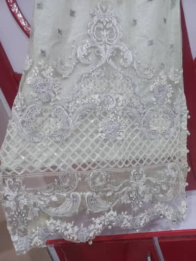 beutifull dress only in 5 thousand with have embroidery dupatta shirt