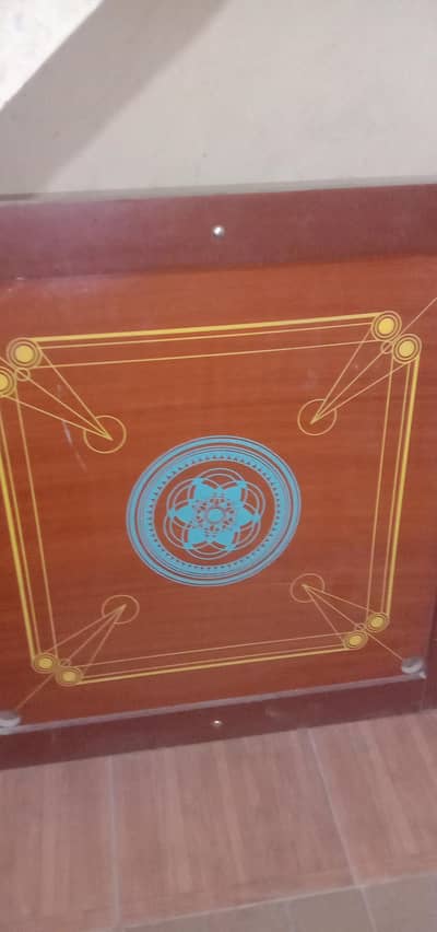 carrom board