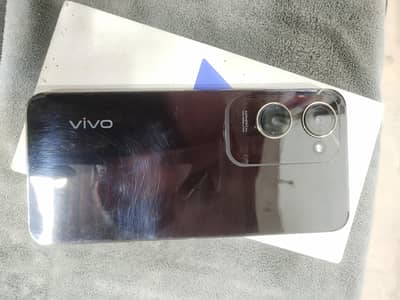 vivo y18 4gb 128