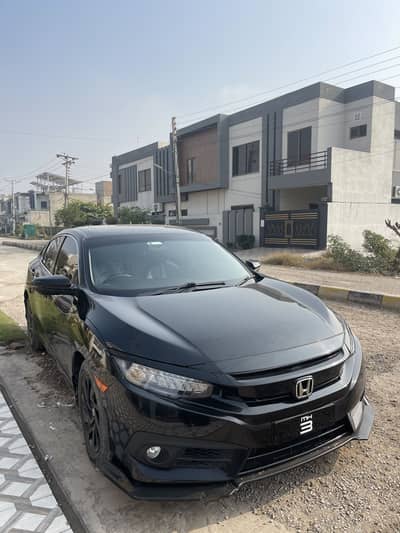 Honda civic 2018 End model black
