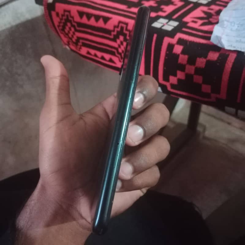 Google Pixel 4a 5