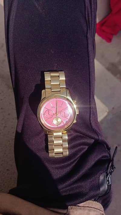 new women's watche. best quality and best feature