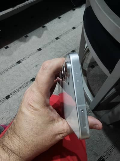 Samsung S24 FE 8/256 Official PTA