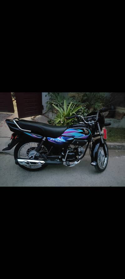 Honda praidor Like brand new