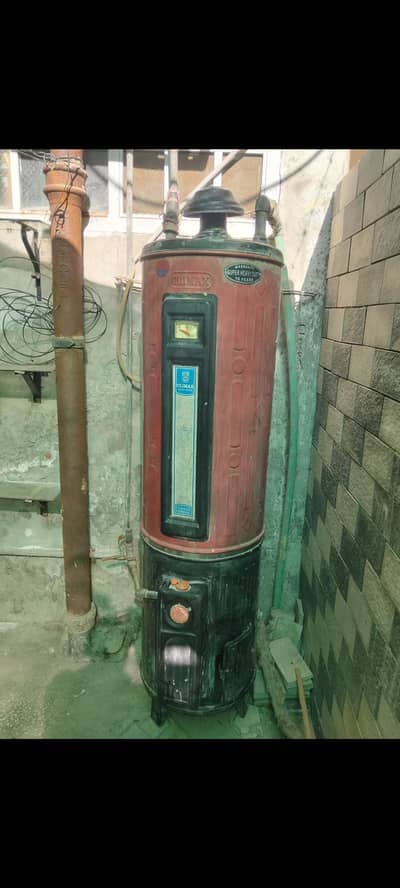 Geysers climax 35 gallon goodcl condition at collage road township