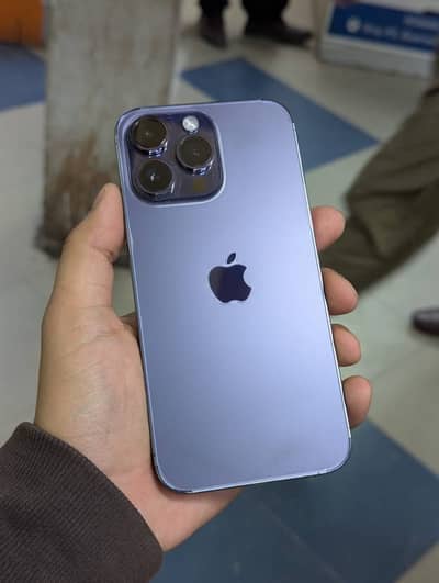 Iphone 14promax 10/10 URGENT SELL