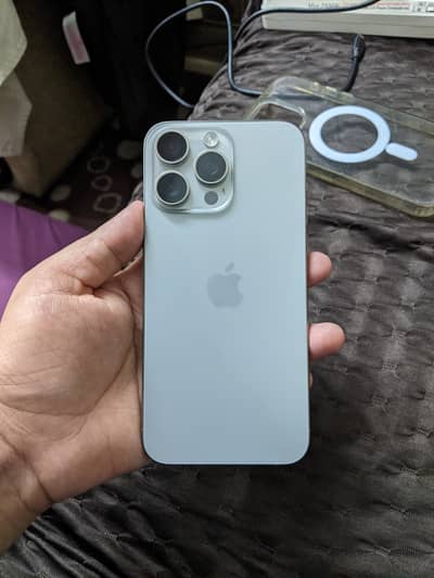 Iphone 15 pro max jv