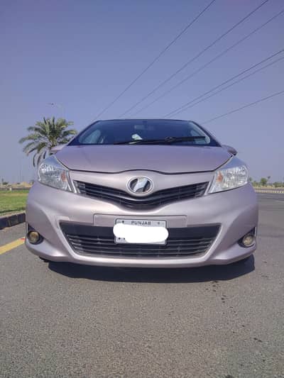 Toyota vitz 2011/15