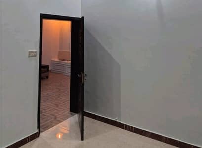 In Allama Iqbal Town You Can Find The Perfect Lower Portion For rent