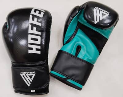 boxing gloves 
