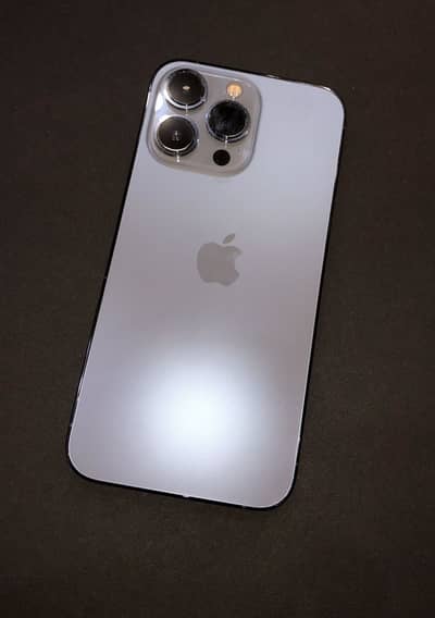 Iphone 13 pro sierra blue