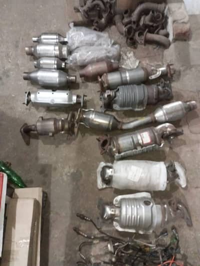 Passo Vitz Gli Prius Prado Vezel Civic City Reborn Catalytic Converter