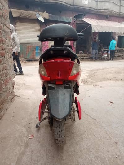 Electric Scooty  For Sale