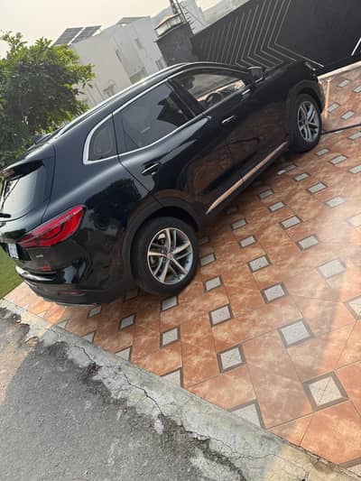 MG HS trophy 2023 model total genuine