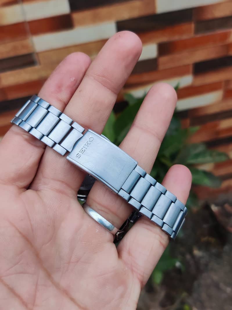 Seiko 5 automatic 4