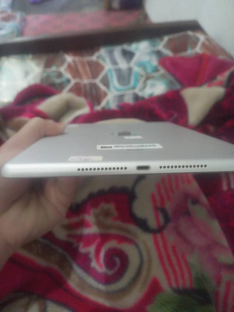 ipad 5th generation 0