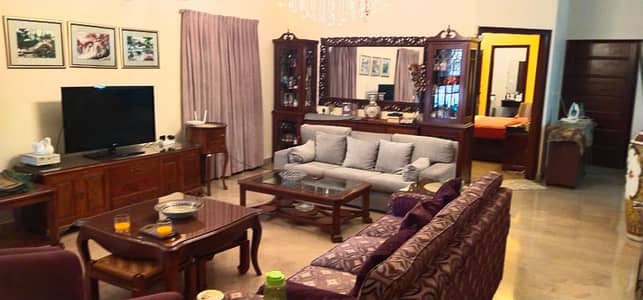 PREMIUM PORTION FOR SALE IN BLOCK 6 PECHS KARACHI