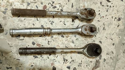 Usa and Japanese tools