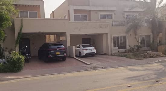 Prime 125 sq yd plot facing already-occupied Bahria Homes, guaranteeing a secure and vibrant neighborhood. Ideal for immediate construction.