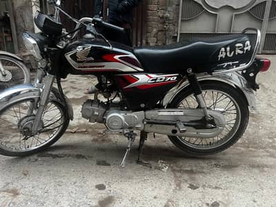 cd 70 black 2025 model for sale