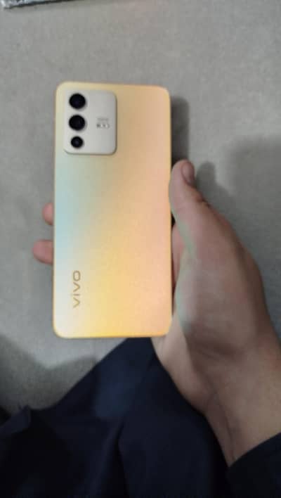 Vivo S12