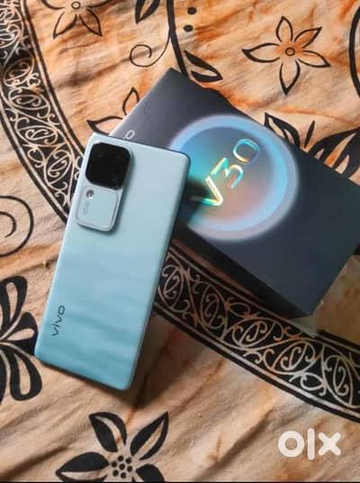 12/256 v30 scratch less