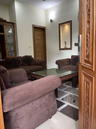 7 seater beautiful sofa set with deewan