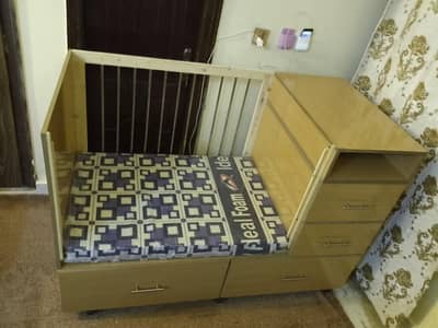 Premium Wooden Sleeping Cott for Kids for Sale | Custom Built