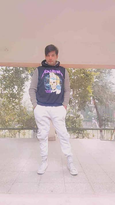 hassanjanvi@gmail.com