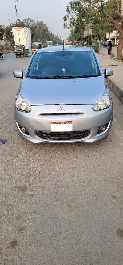Mitsubishi mirage 2013