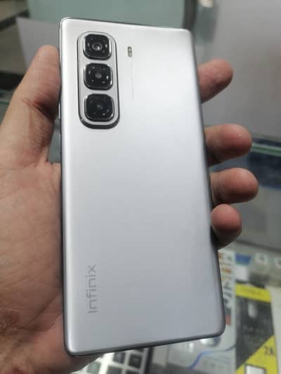 Infinix hot 50 pro plus