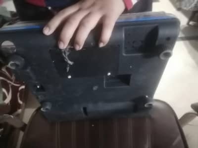 Almost New Quality Branded Commercial ELECTRONIC SCALE for sale