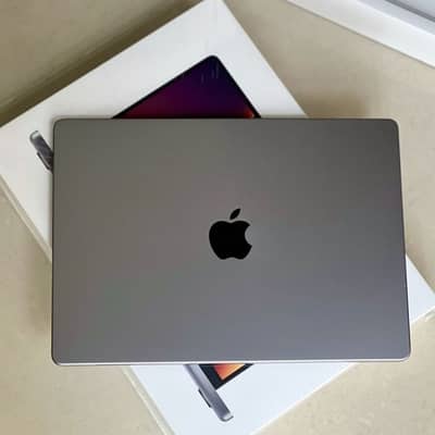 Apple MacBook Pro M4 Latest Generation Power