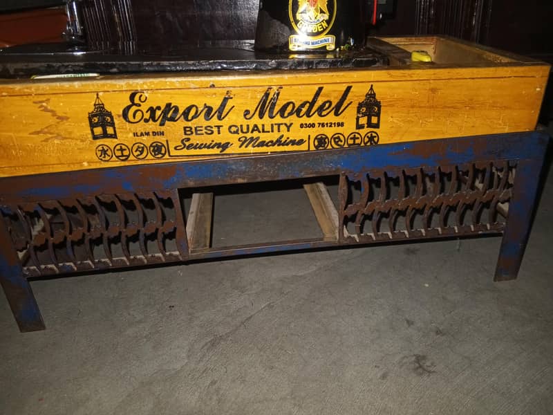 سلائی مشین اسٹینڈ فار سیل 1