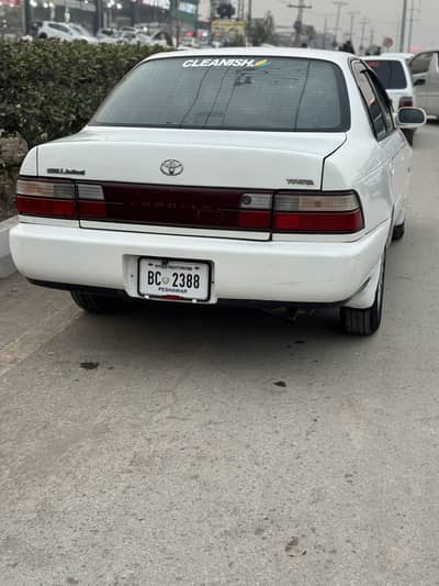1991 corrolla 13 registered white color