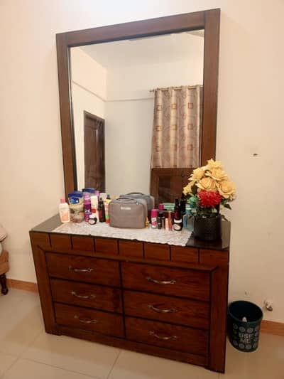 Bedroom set (Pure Shesham