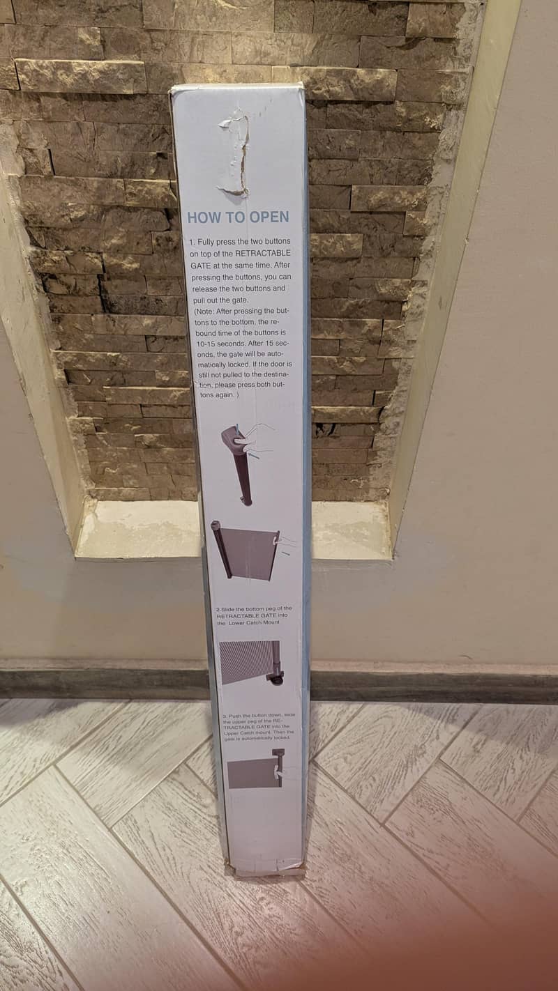 Retractable gate 1