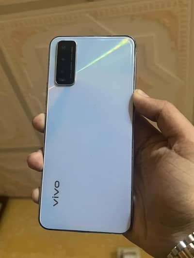 vivo v2043