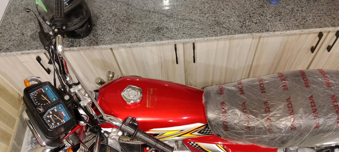 بالکل نہیں کنڈیشن ہے ال ڈاکومنٹ کلیئر ہے 5