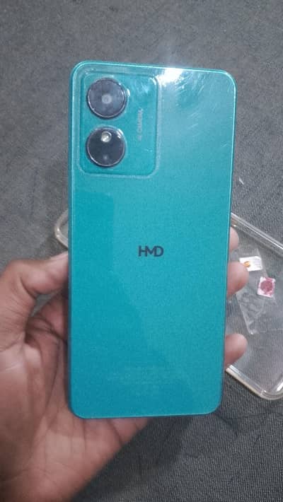 HMD aura2 4.256 daba charjar sath h
