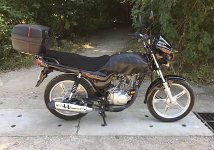 Suzuki GD 110S 2025 | Urgent sale | 9,800 Km | Islamabad Registered