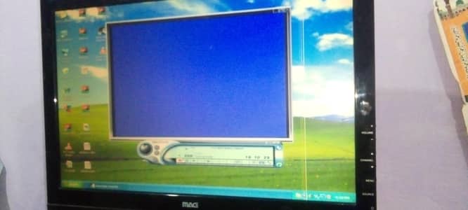 MAG LCD +PC Monitor 21  inch