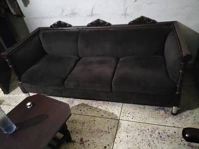 3 seater sofa urgent sale
