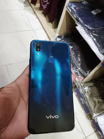 Vivo Y11, 4/64,Only Mobile, Condition 10/10, Serious Person Contact Me
