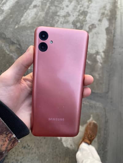 Samsung A04e 3gb ram 32 gb memory non pta 10 by 10 2 month sim working