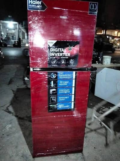 FRIDGE FOR SALE/05432