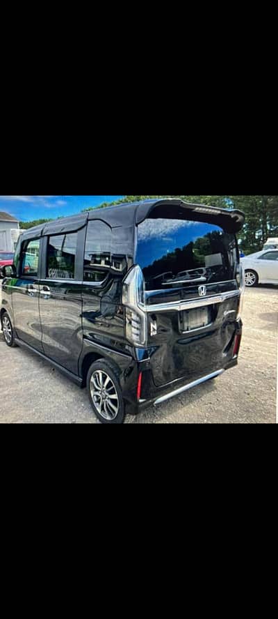 HONDA N Box Custom 2021 Model in Mint Condition
